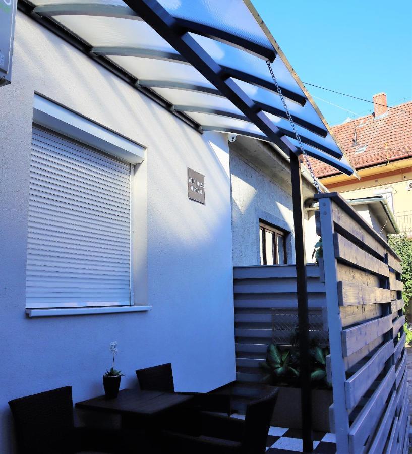 Wolf House Apartman Zalaegerszeg Exterior photo