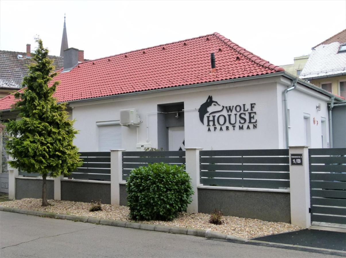 Wolf House Apartman Zalaegerszeg Exterior photo